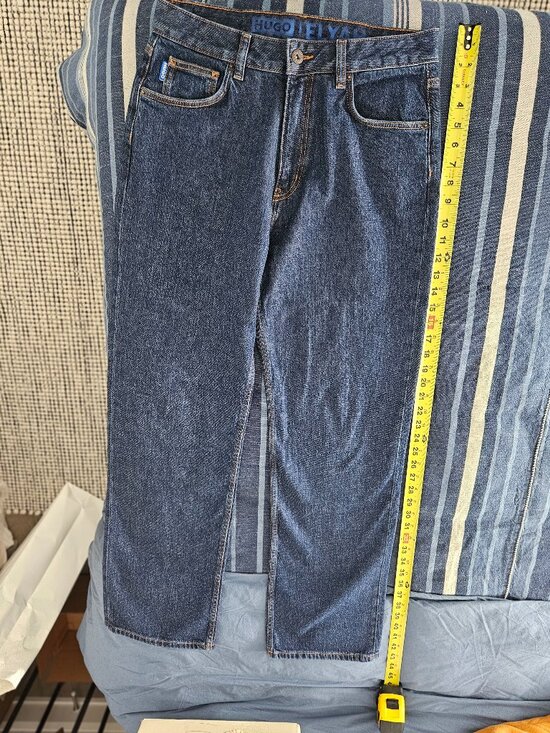 HUGO BOSS Dark Blue Jeans in SaltandPepper Comfort Stretch Denim size 27/32 NWOT - Picture 10 of 11